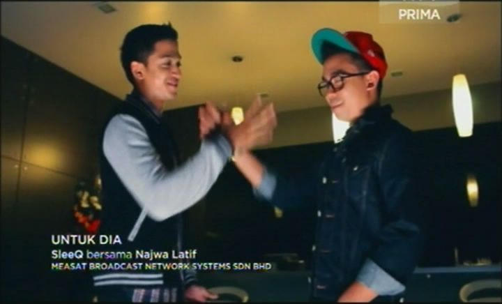 VideoKLIP Untuk Dia, Deja Vu dan Anak Kampung