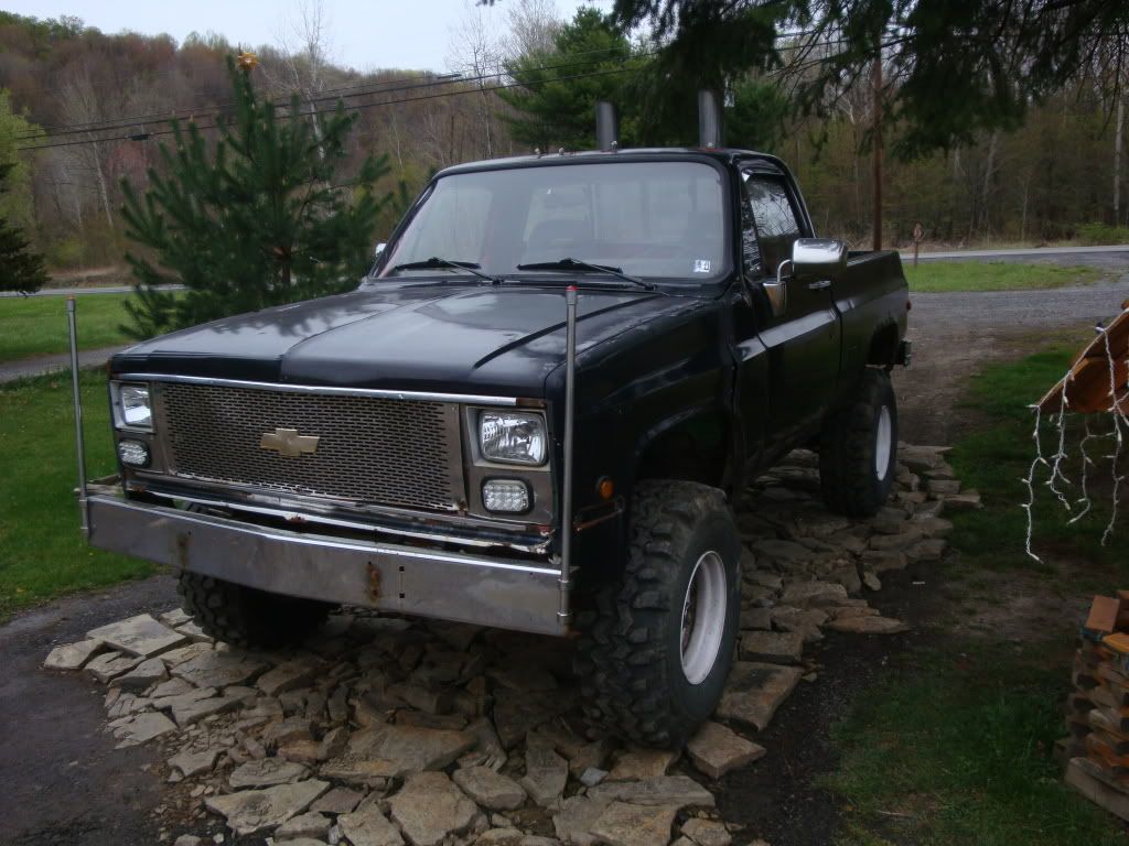 lifted 83 chevy 4x4 short bed